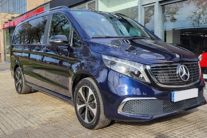MERCEDES-BENZ 300 Larga