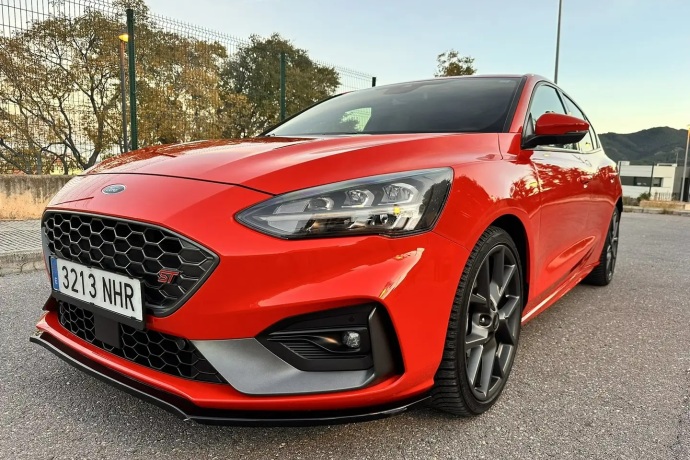 FORD FOCUS 2.3 Ecoboost ST 3