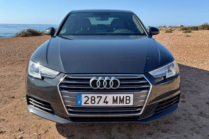 AUDI A4 2.0 TFSI QUATTRO