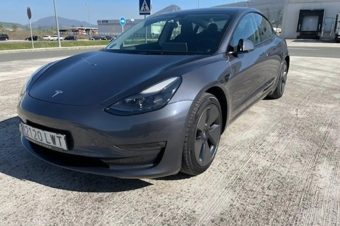 TESLA MODEL 3 Long-Range+AWD