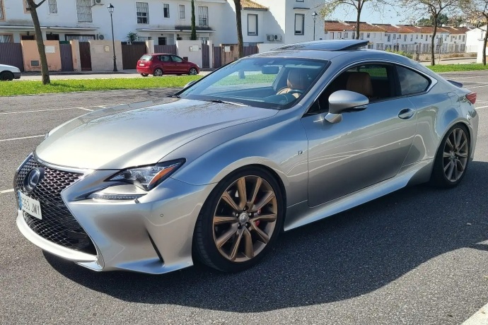 LEXUS RC 300h Luxury