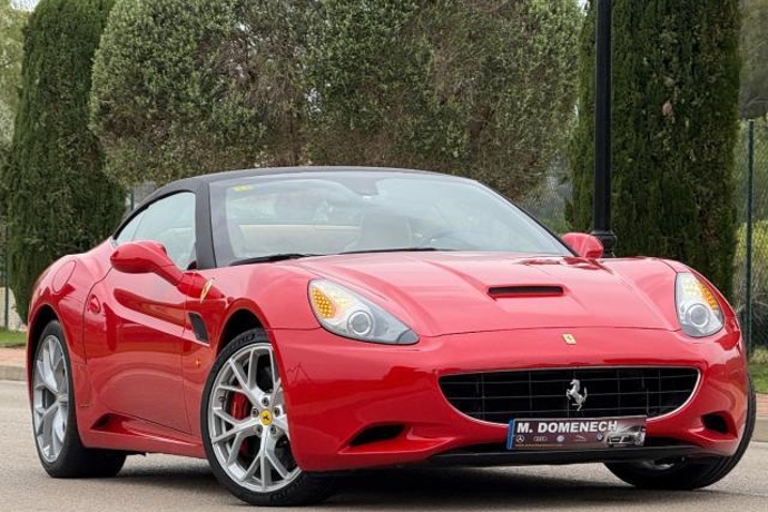 FERRARI CALIFORNIA DCT