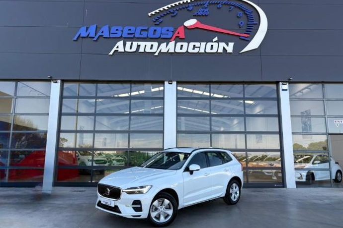 VOLVO XC60 Core B4 Mild Hybrid 197cv Auto