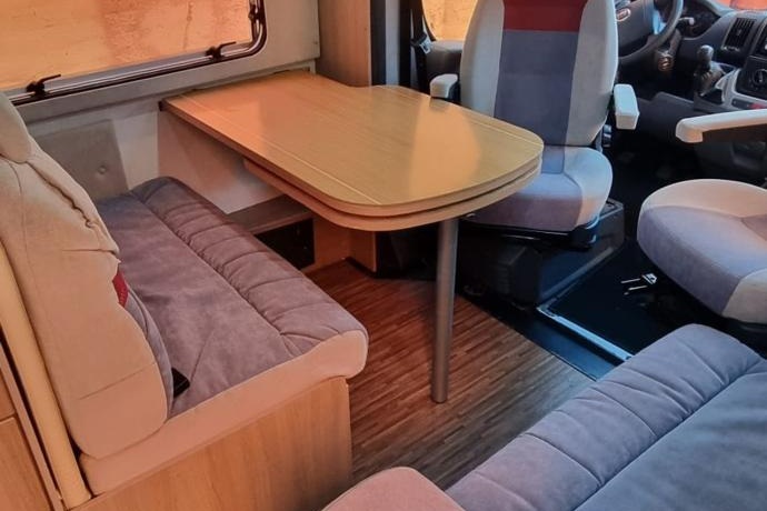 FIAT DUCATO Burstner ixeo it664