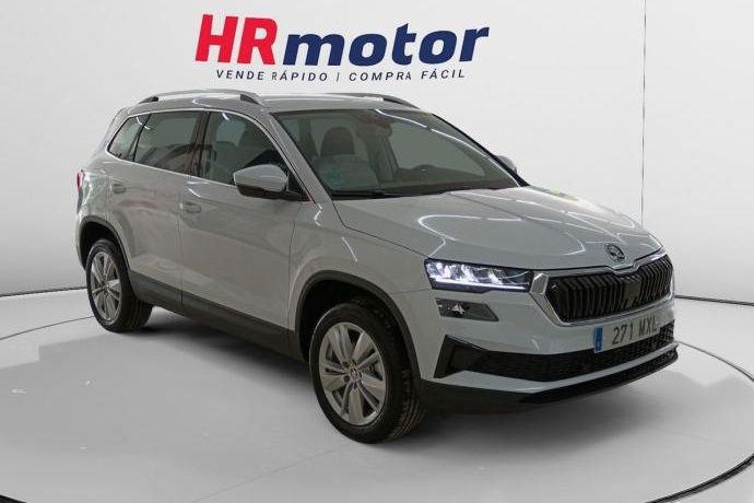 SKODA Karoq Selection