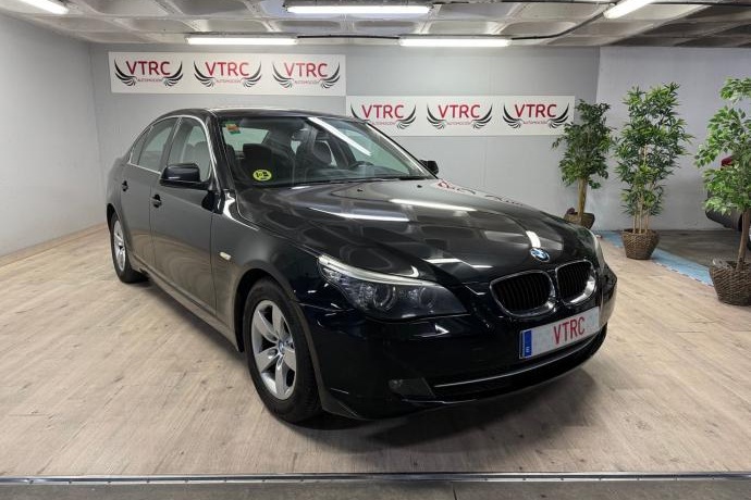 BMW SERIE 5 520D