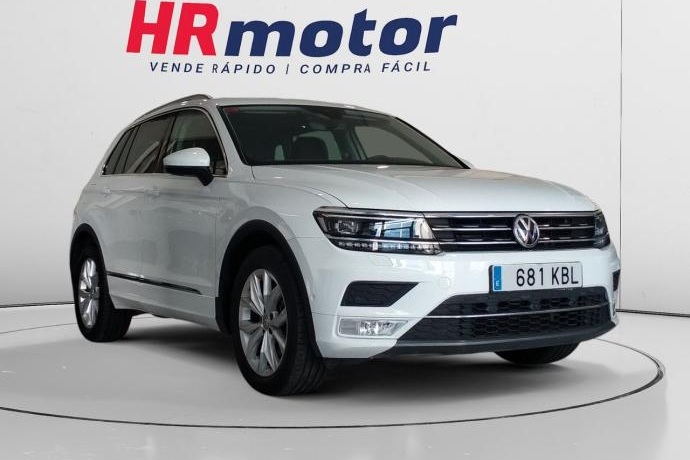 VOLKSWAGEN TIGUAN Sport BMT