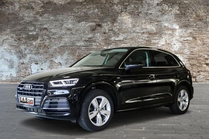 AUDI Q5 55 TFSI e QUATTRO