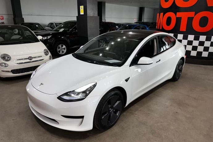 TESLA MODEL 3 RWD
