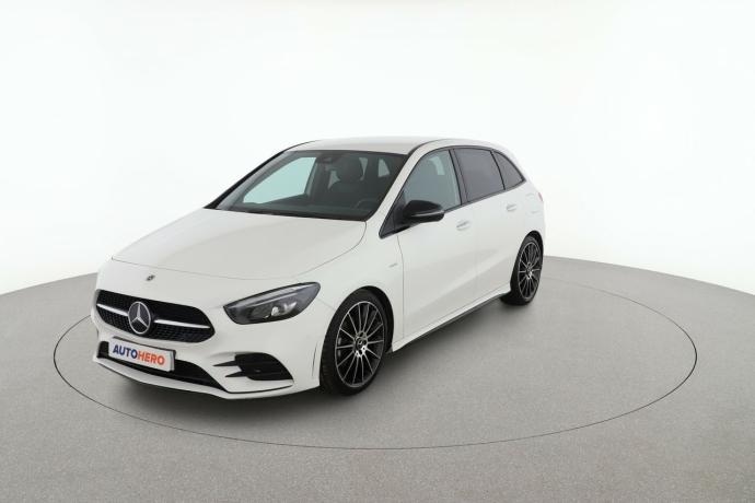 MERCEDES-BENZ B 200d AMG Line