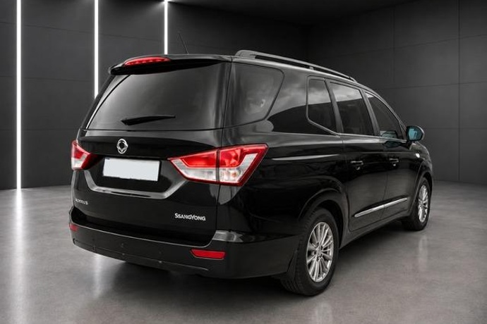 SSANGYONG RODIUS 2.0 e-Xdi Premium 114 kW (155 CV)