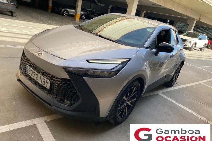 TOYOTA C-HR 1.8 Advance Hybrid 140