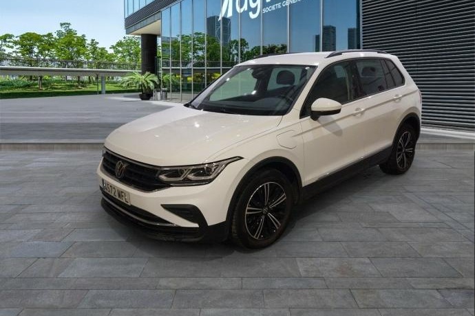 VOLKSWAGEN TIGUAN Life 1.4 TSI eHybrid 180kW (245CV) DSG
