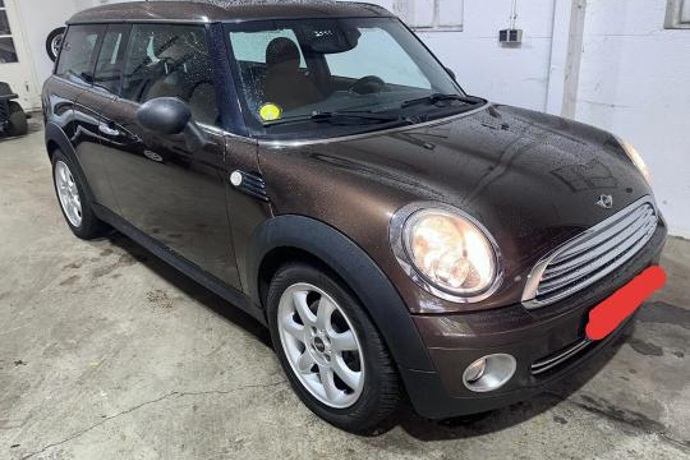 MINI CLUBMAN COOPER
