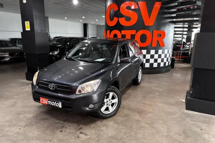TOYOTA RAV-4 2.0 VVT-i Executive
