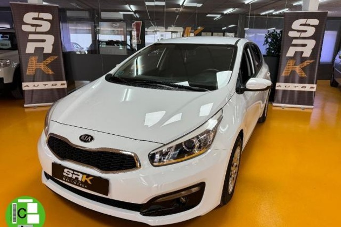 KIA CEE´D 1.6 CRDi 110 CV 5p. Cool