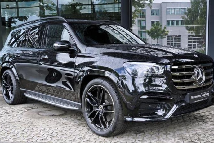 MERCEDES-BENZ GLS 450d 4Matic