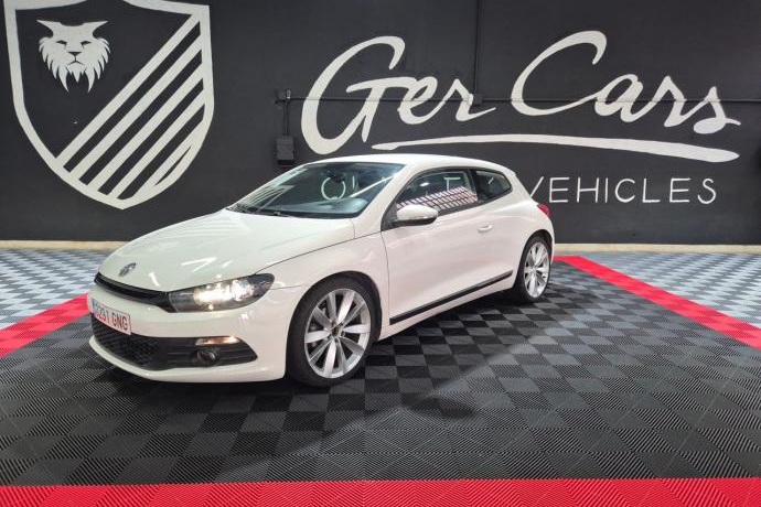 VOLKSWAGEN SCIROCCO 2.0TDI 140CV