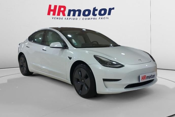 TESLA MODEL 3 Standard Plus RWD