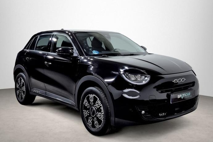 FIAT 600 600 MHEV 1.2 106kW (145CV) DDCT