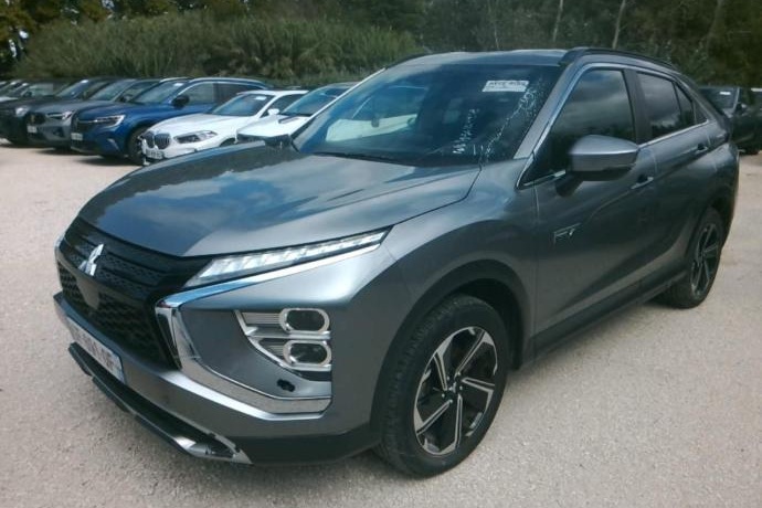 MITSUBISHI ECLIPSE CROSS 2.4 PHEV Kaiteki Auto 4WD