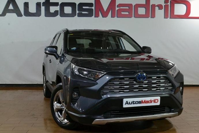 TOYOTA RAV-4 2.5l 220H Advance 4WD