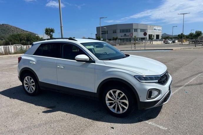VOLKSWAGEN T-Roc LIFE 1.5 TSI 150cv