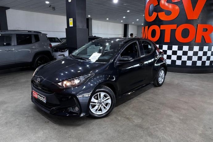 MAZDA 2 1.5 85 kW (116 CV) CVT Centre-line