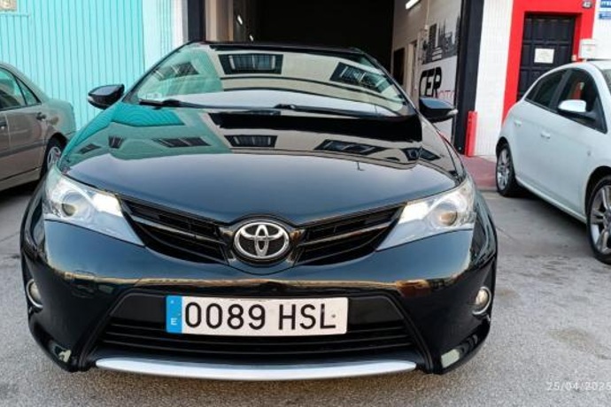 TOYOTA AURIS 1.4 D-4D ACTIVE