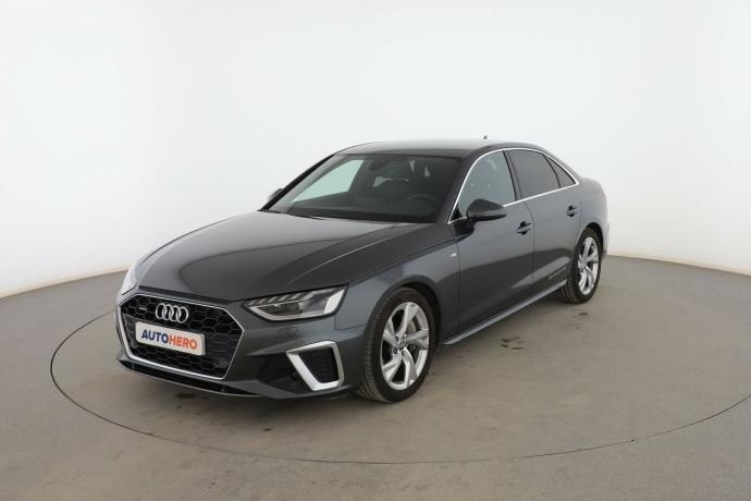 AUDI A4 45 TFSI quattro S line MHEV
