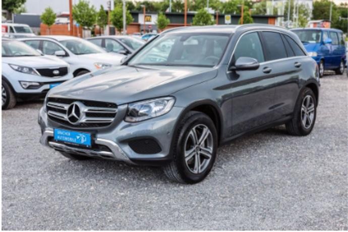 MERCEDES-BENZ GLC 300