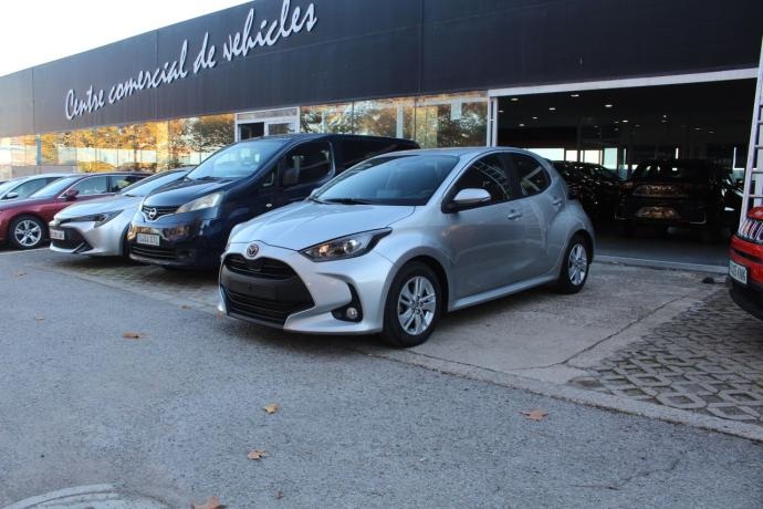 MAZDA 2 1.5 85 kW (116 CV) CVT Centre-line