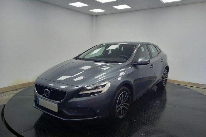 VOLVO V40 2.0 D2 MOMENTUM GEARTRONIC AUT