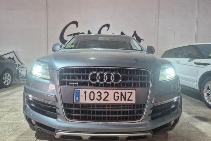 AUDI Q7 3.0TDI 240CV QUATTRO