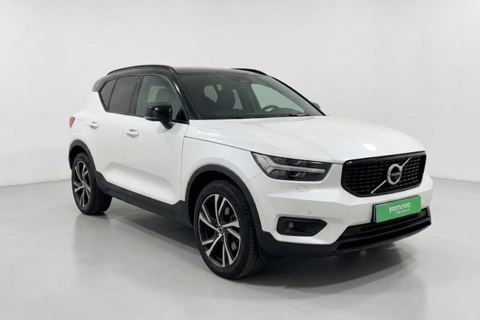 VOLVO XC40 1.5 T3 R-Design