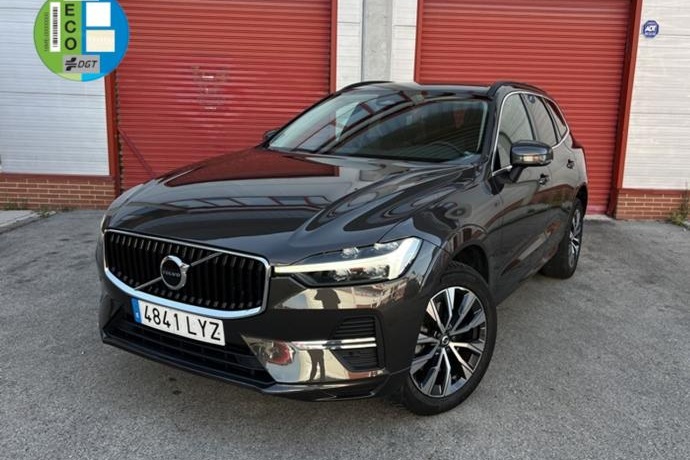VOLVO XC60 2.0 B4 D Plus Bright Auto