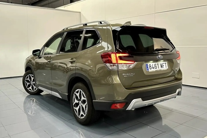 SUBARU FORESTER 2.0i Hybrid Executive CVT
