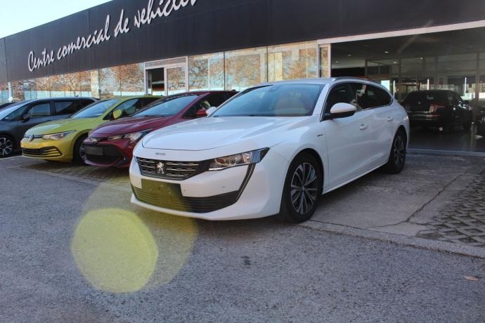 PEUGEOT 508 SW Allure HYBRID 225 e-EAT8