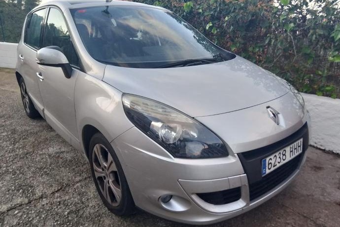 RENAULT SCENIC 2011