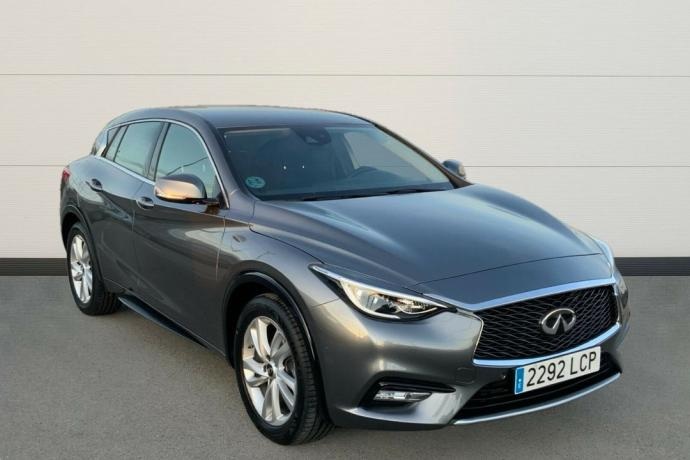 INFINITI Q 30 1.6T 115KW PREMIUM DCT 156 5P