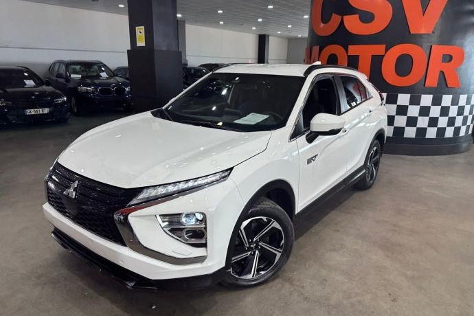 MITSUBISHI ECLIPSE CROSS 2.4 PHEV Kaiteki Auto 4WD