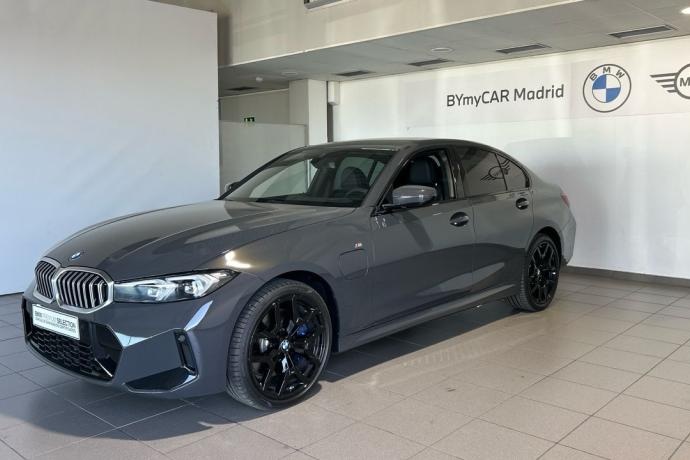 BMW SERIE 3 330e 215 kW (292 CV)