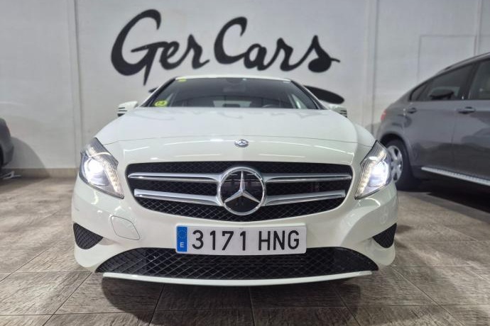 MERCEDES-BENZ A 200CDI 136CV BE URBAN AUT
