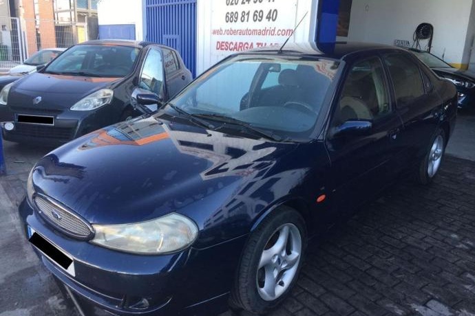 FORD MONDEO ST 2.5 i V6