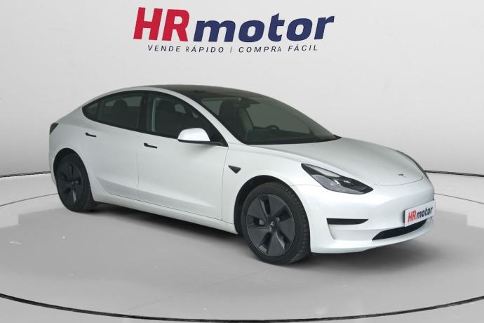 TESLA MODEL 3 Standard Plus RWD