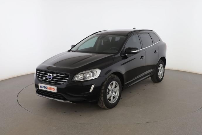 VOLVO XC60 2.4 D4 Momentum AWD