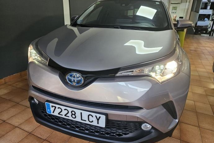 TOYOTA C-HR 125 CV HYBRID