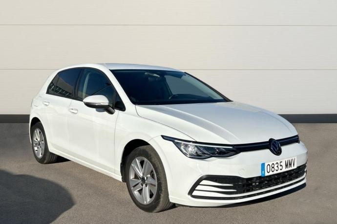 VOLKSWAGEN GOLF 1.0 ETSI MHEV 81KW DSG LIFE 110 5P