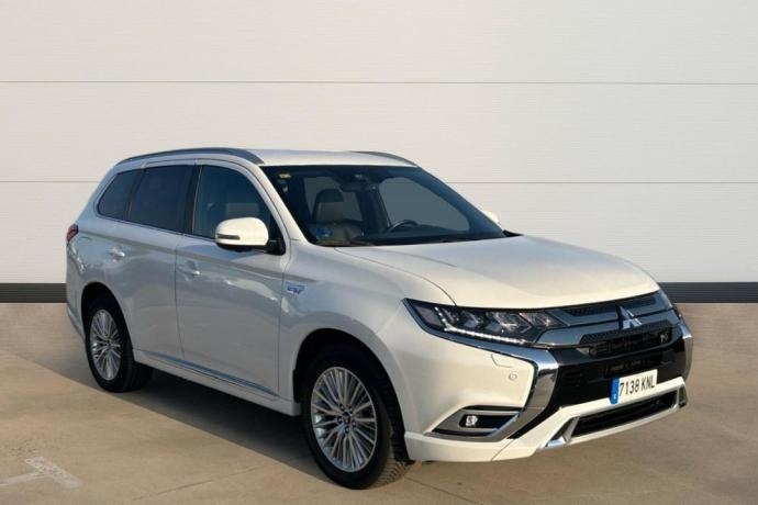 MITSUBISHI OUTLANDER 2.4 PHEV KAITEKI AUTO 4WD 224 5P