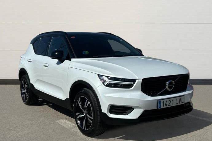VOLVO XC40 2.0 B4 G R-DESIGN AUTO 4WD 197 5P